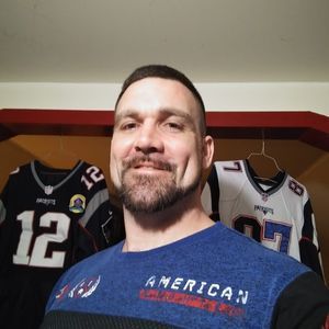 Meet your Posher, Derek